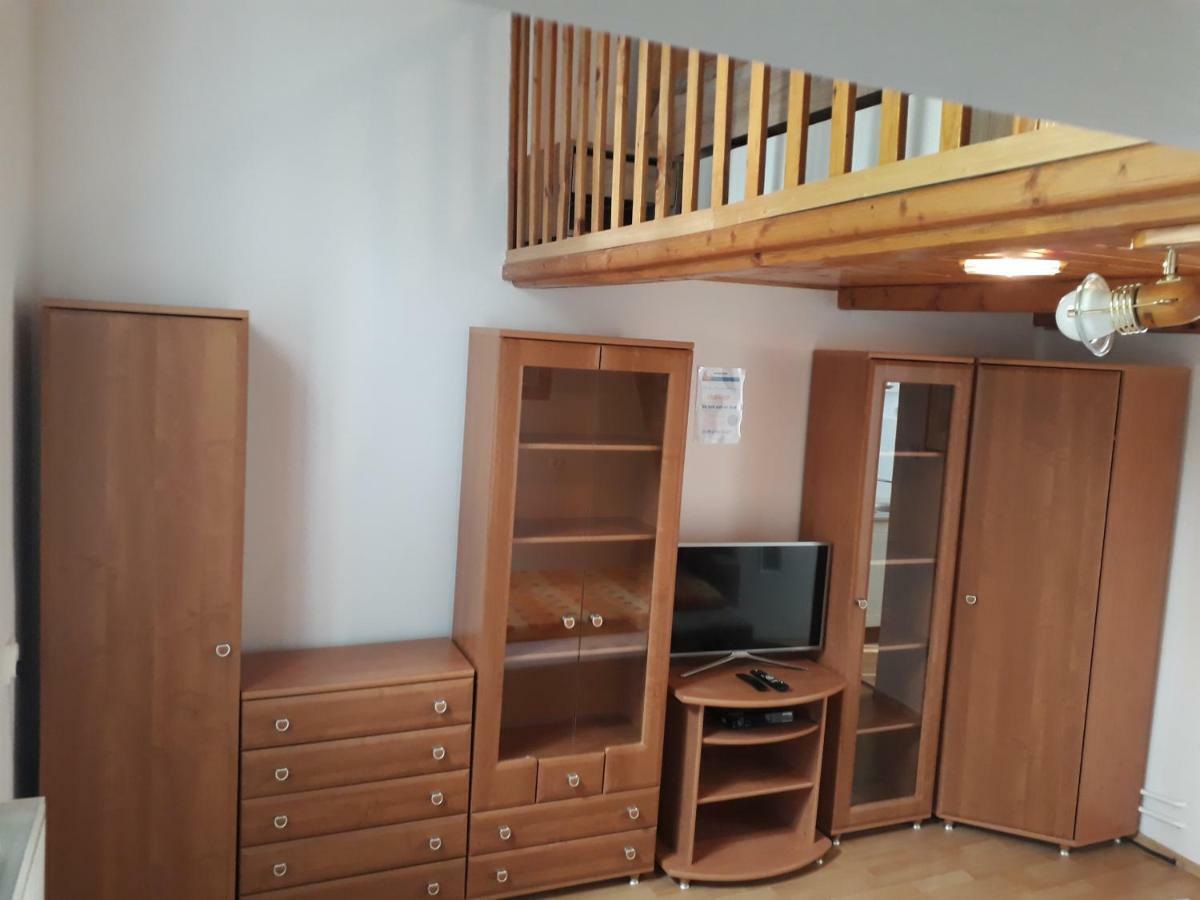 Apartman Pavilon D-Peter Vysoké Tatry Buitenkant foto